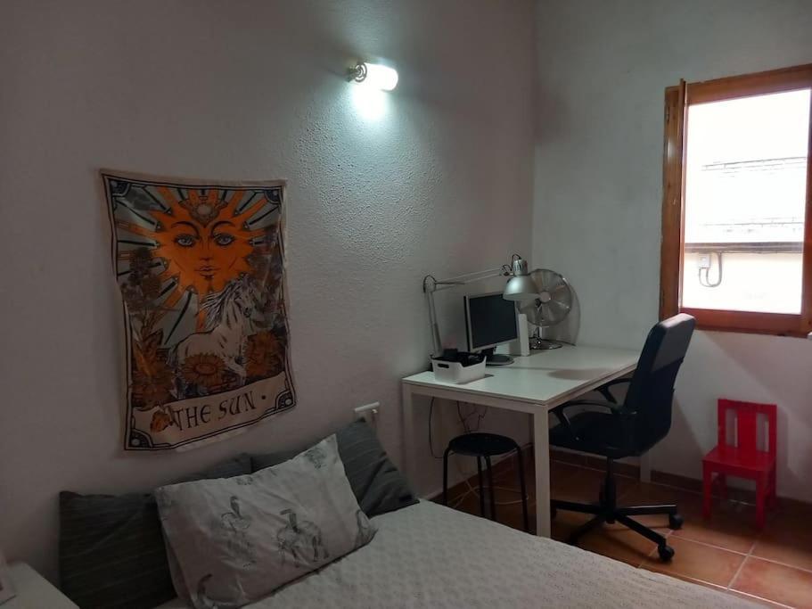 Casita Mona Y Acogedora Apartment Alaquas Luaran gambar