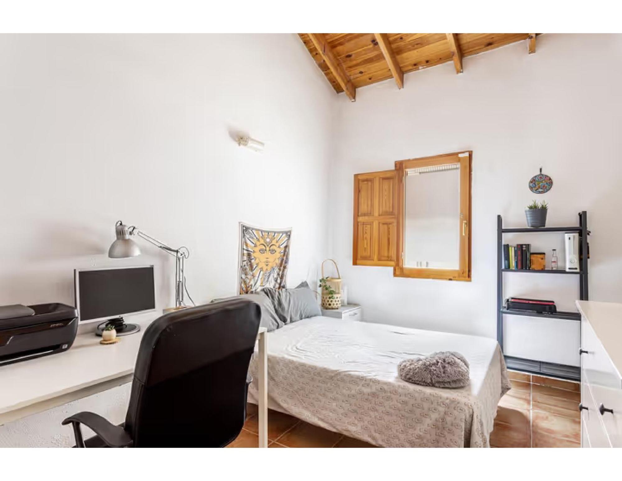 Casita Mona Y Acogedora Apartment Alaquas Luaran gambar